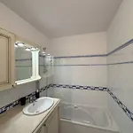 3 Pieces Avec Climatisation Dans Avec Piscines Et Tennis - Fr-1-100-364 דירה קבלייר-סור-מר