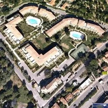 3 Pieces Avec Climatisation Dans Avec Piscines Et Tennis - Fr-1-100-364 * קבלייר-סור-מר